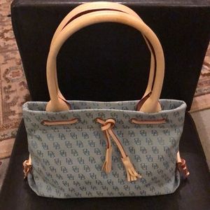 Dooney & Bourke pale blue canvas and leather purse